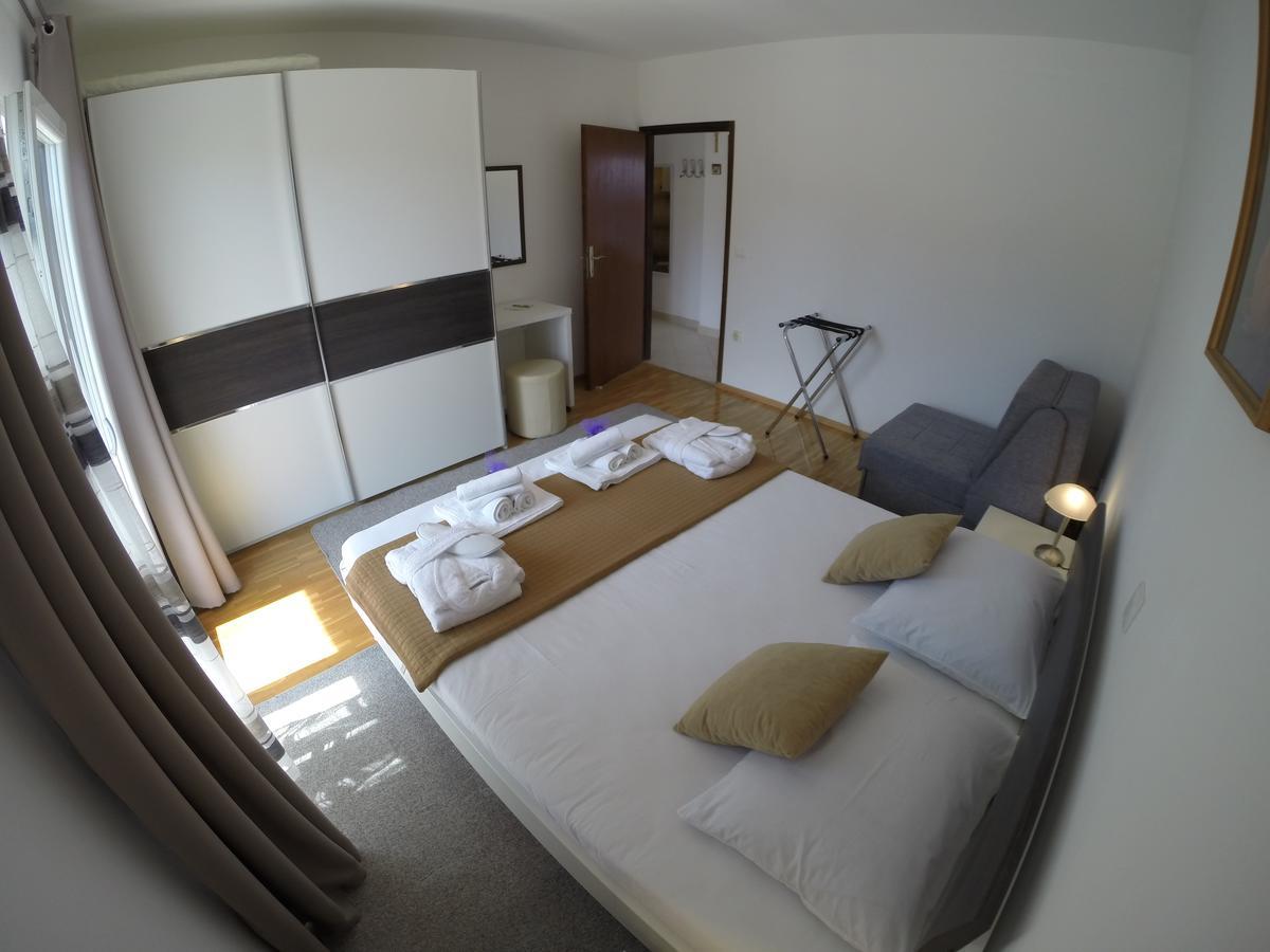Apartment A. Zizic Slatine Eksteriør billede